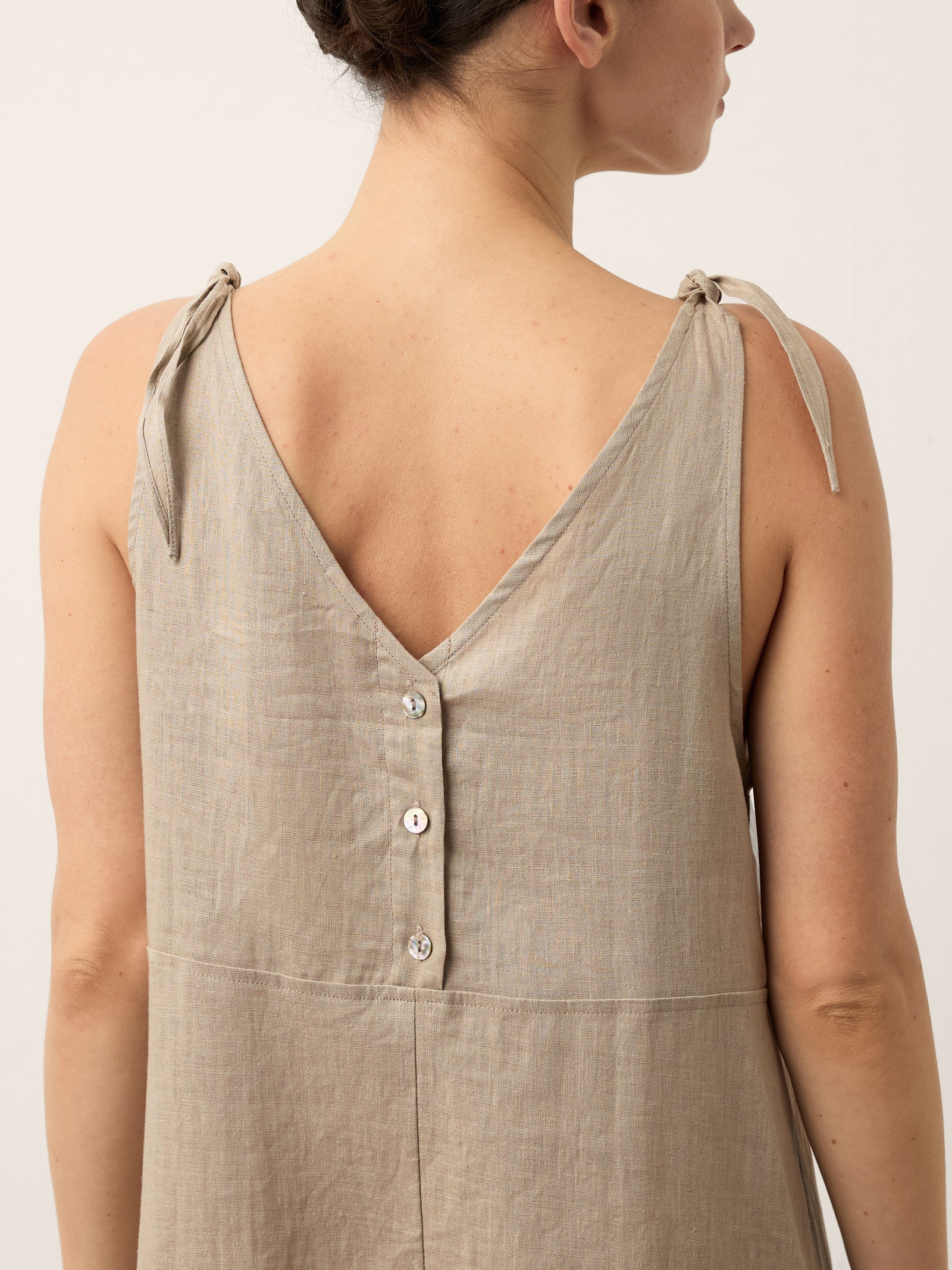 100% Linen Camisole Dress QEARL - Image 5