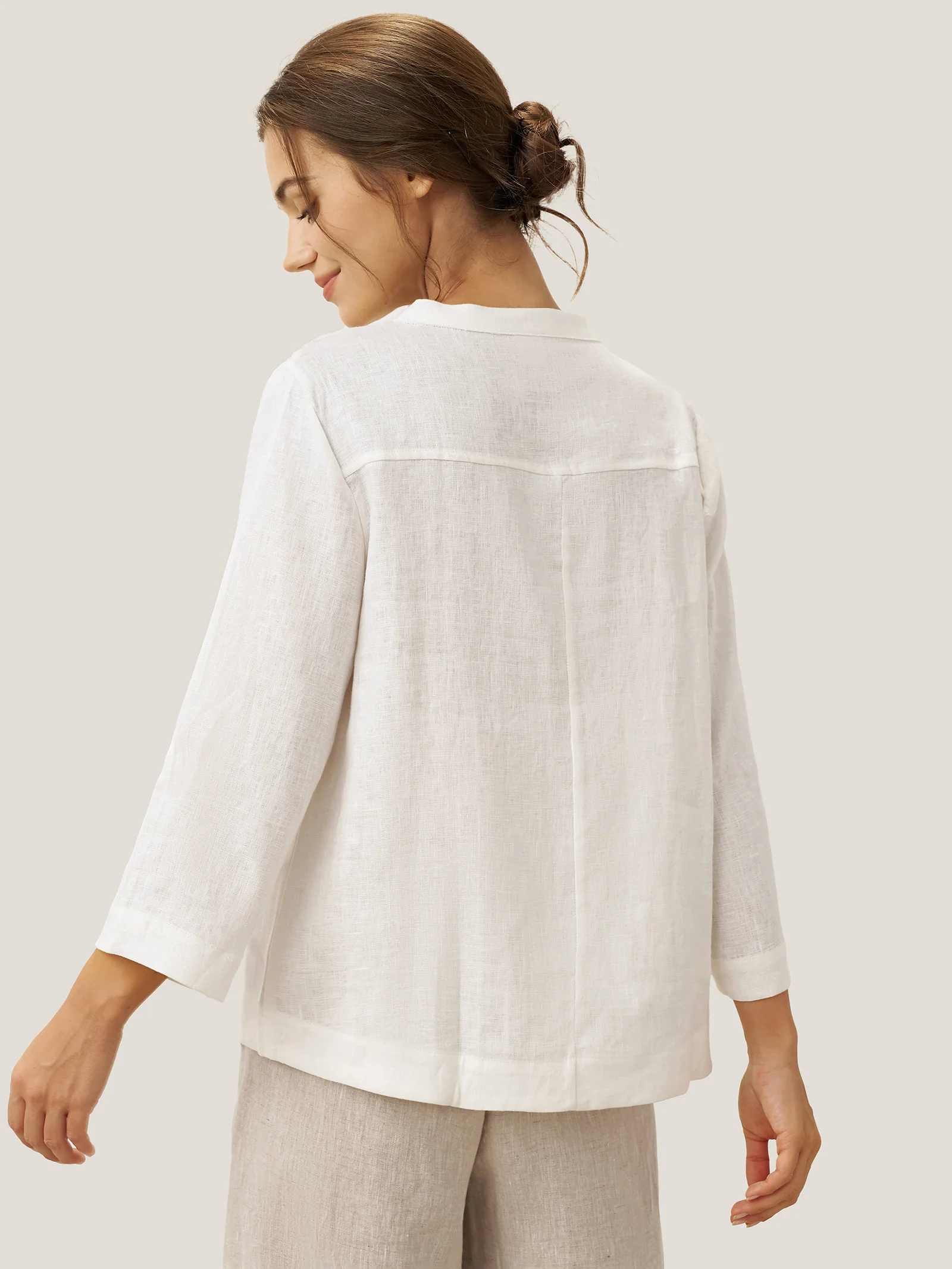 100% Linen Deep V-Neck Pullover with Button-Trim JOLYNE - Image 4