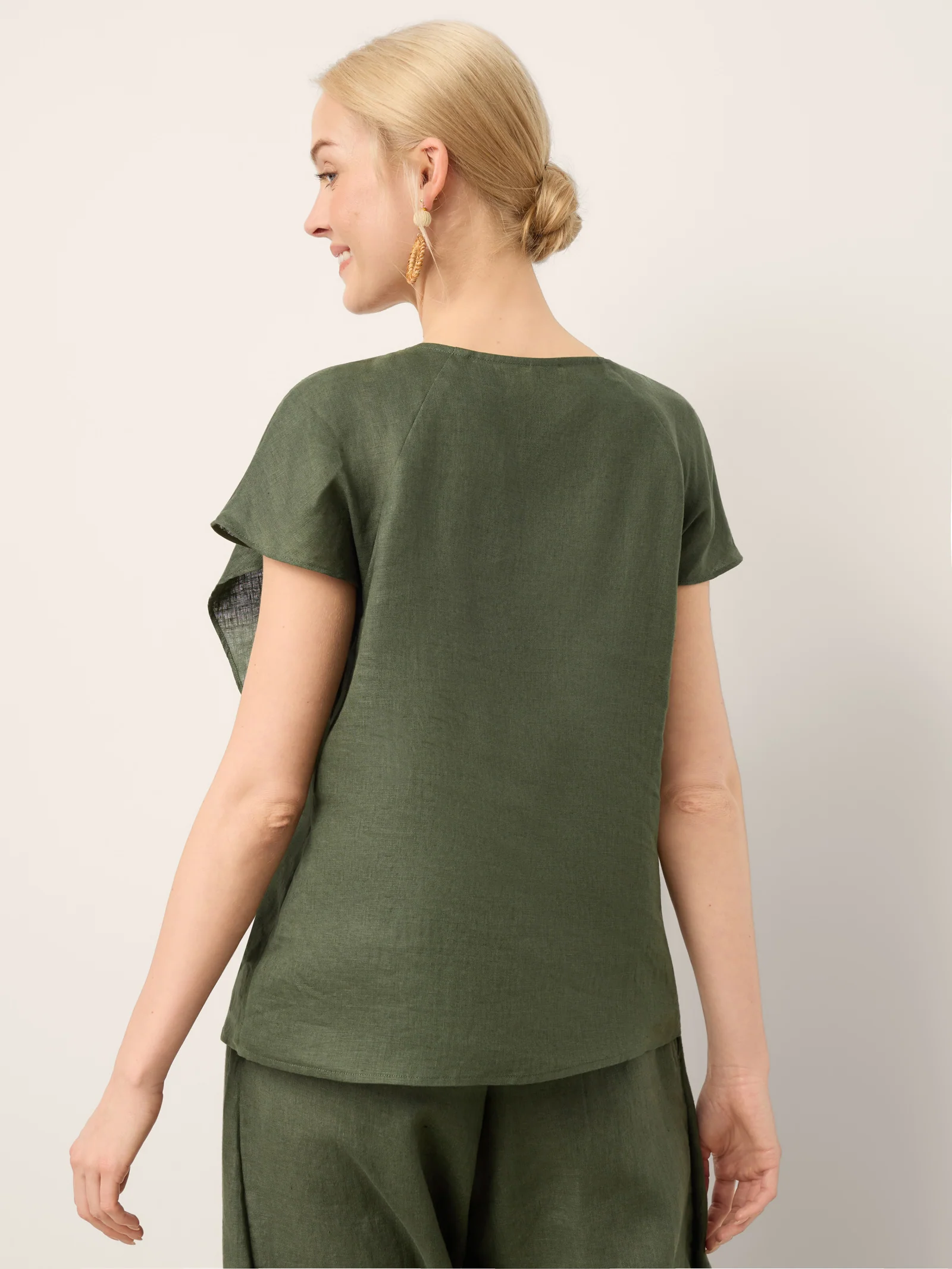 100% Linen Flutter Sleeve Sculpted Pleat Top DRUSILLA - Image 4