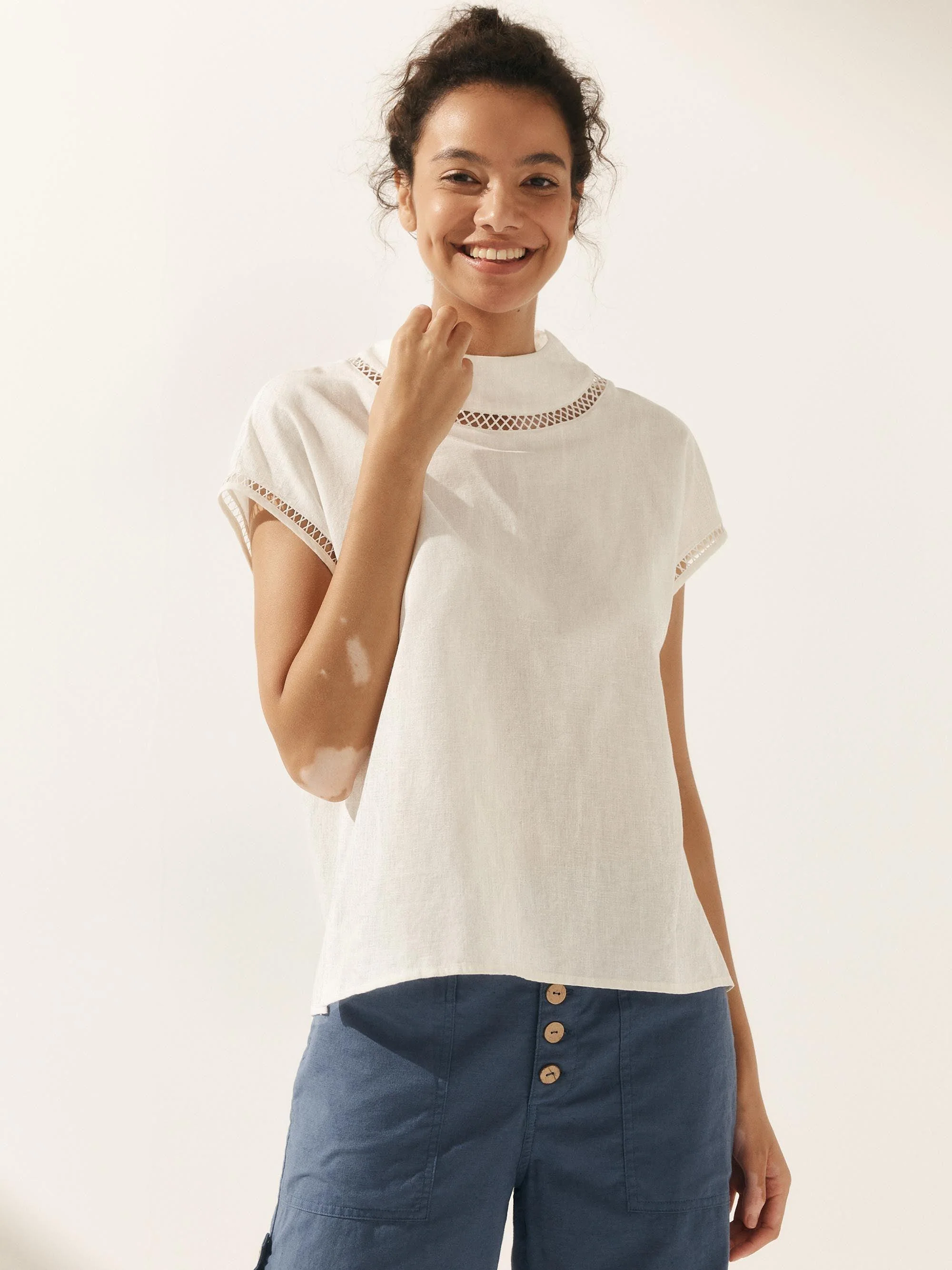 100% Linen Gingham Checked Cutout Turtleneck Top CAROL - Image 17