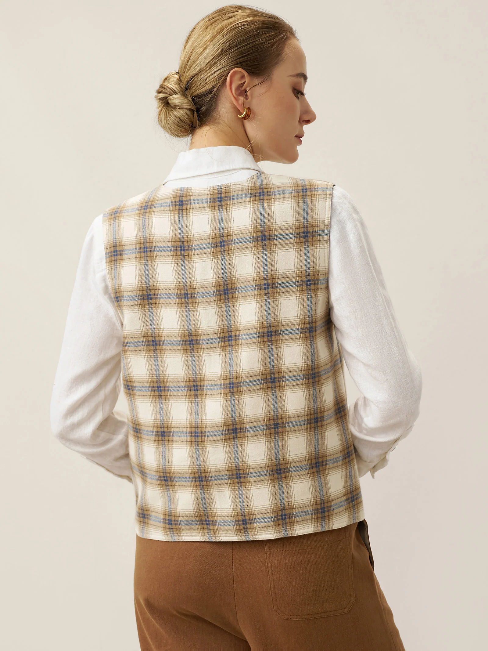 100% Linen Reversible Denim Texture Button Front Vest HARPER - Image 9