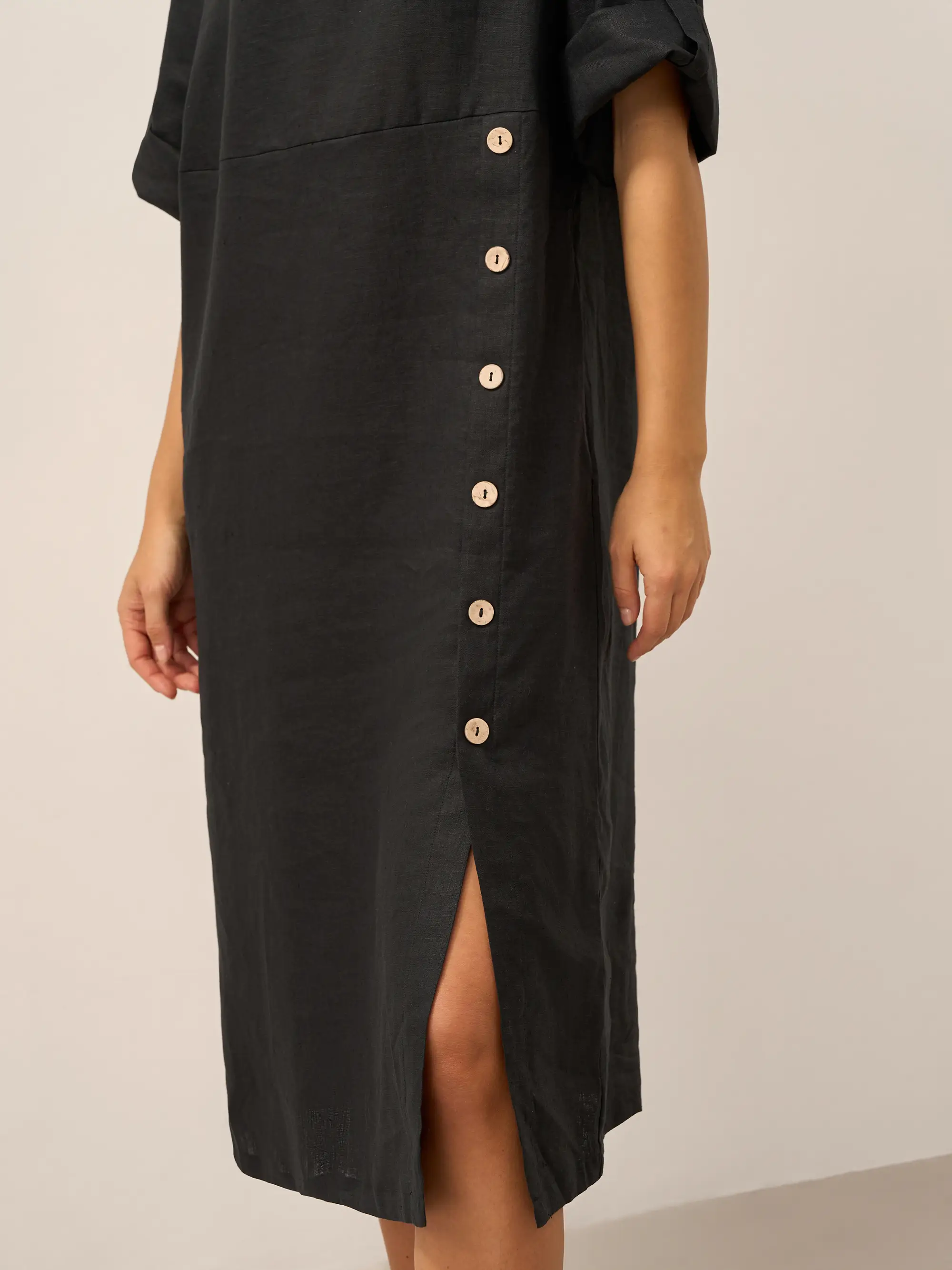 100% Linen Round Neck Button Detail Midi Dress JELENA - Image 17