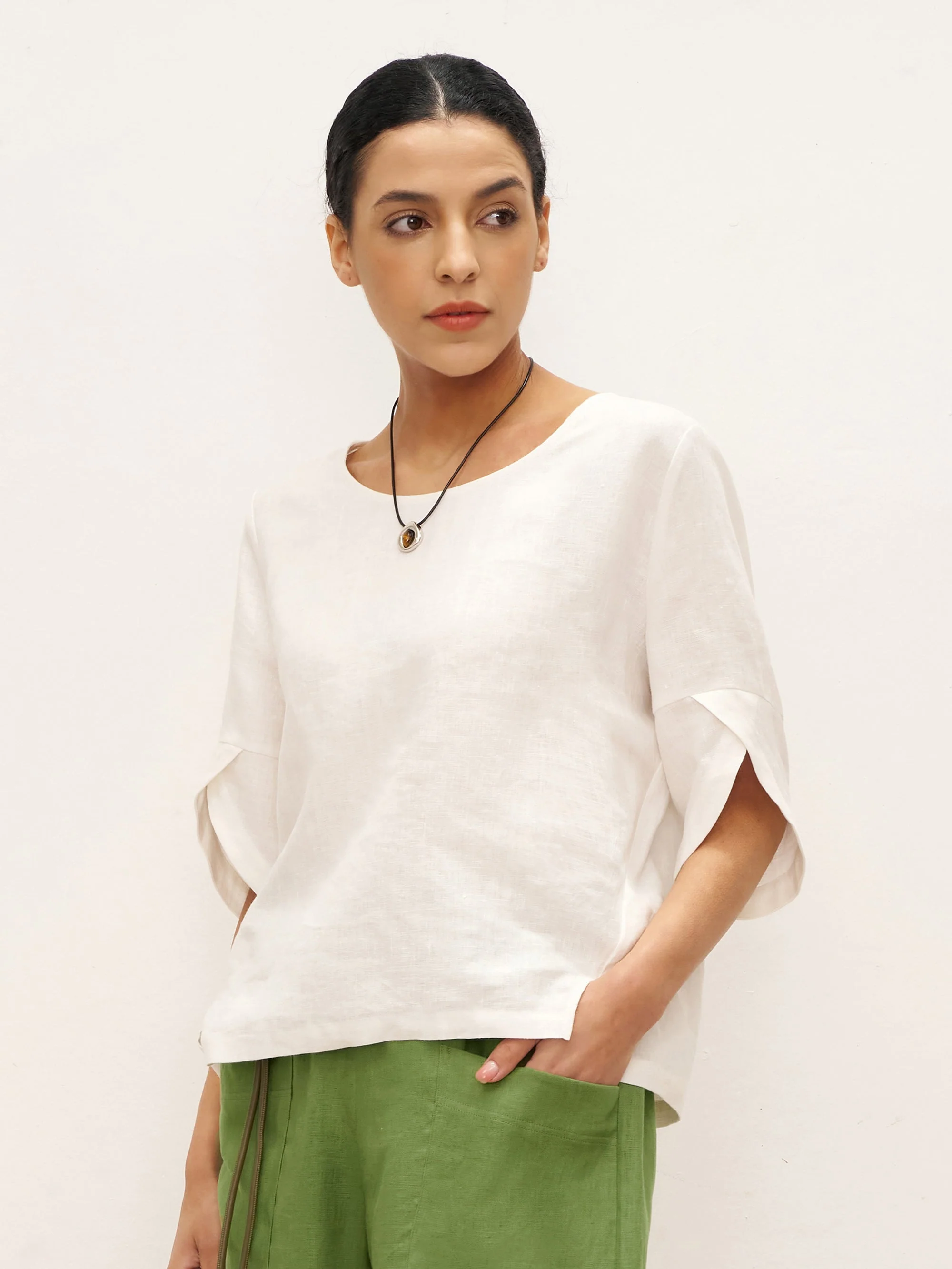 100% Linen Round Neck Petal-Sleeve Pullover LAUREL - Image 4