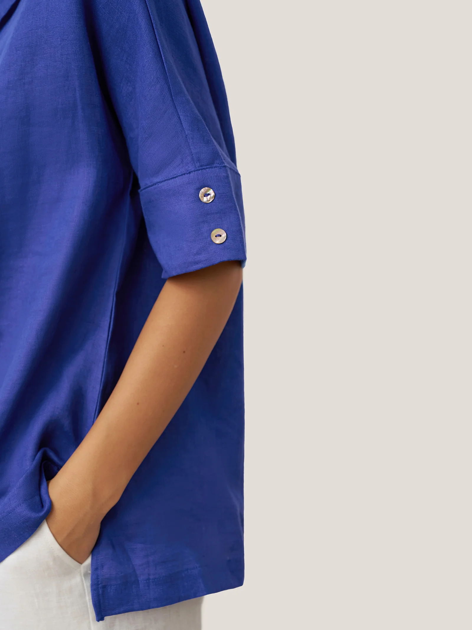 100% Linen V-Neck Short Sleeve Shirt SIERRA - Image 10