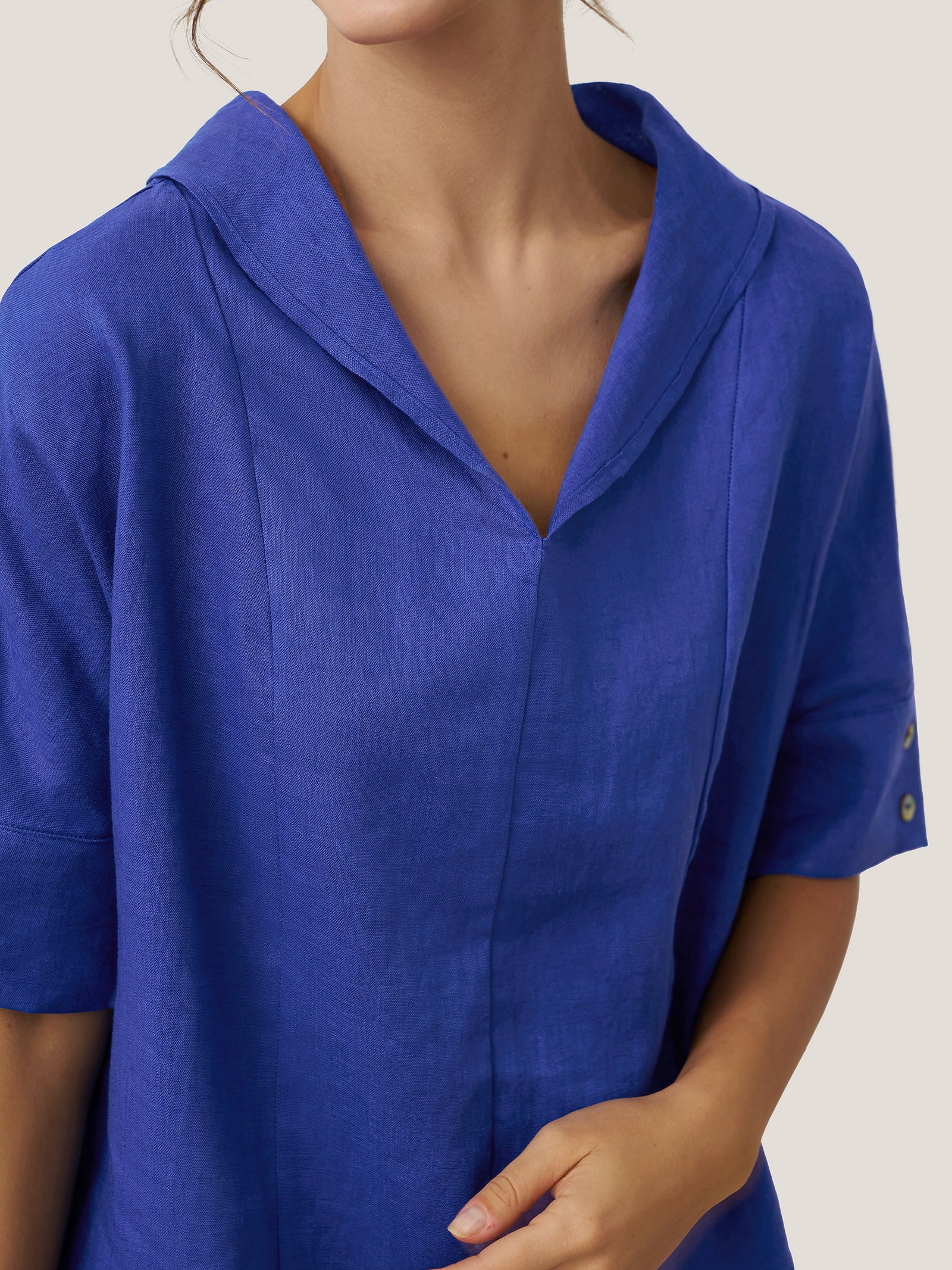 100% Linen V-Neck Short Sleeve Shirt SIERRA - Image 9