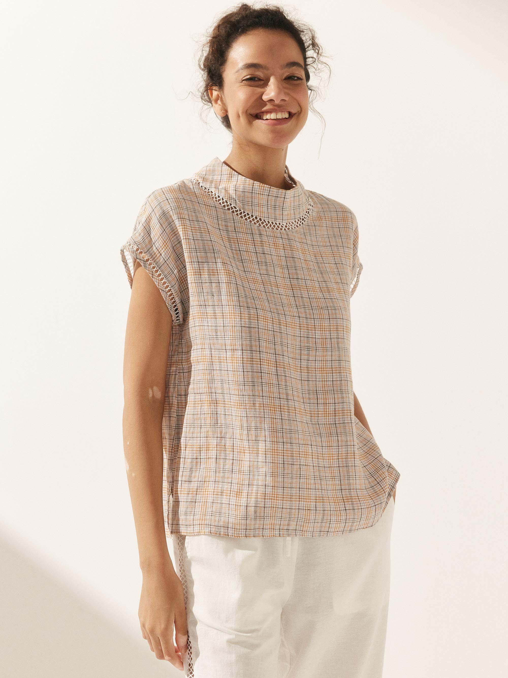 Linen Cutout Turtleneck Top QUINN - Image 11