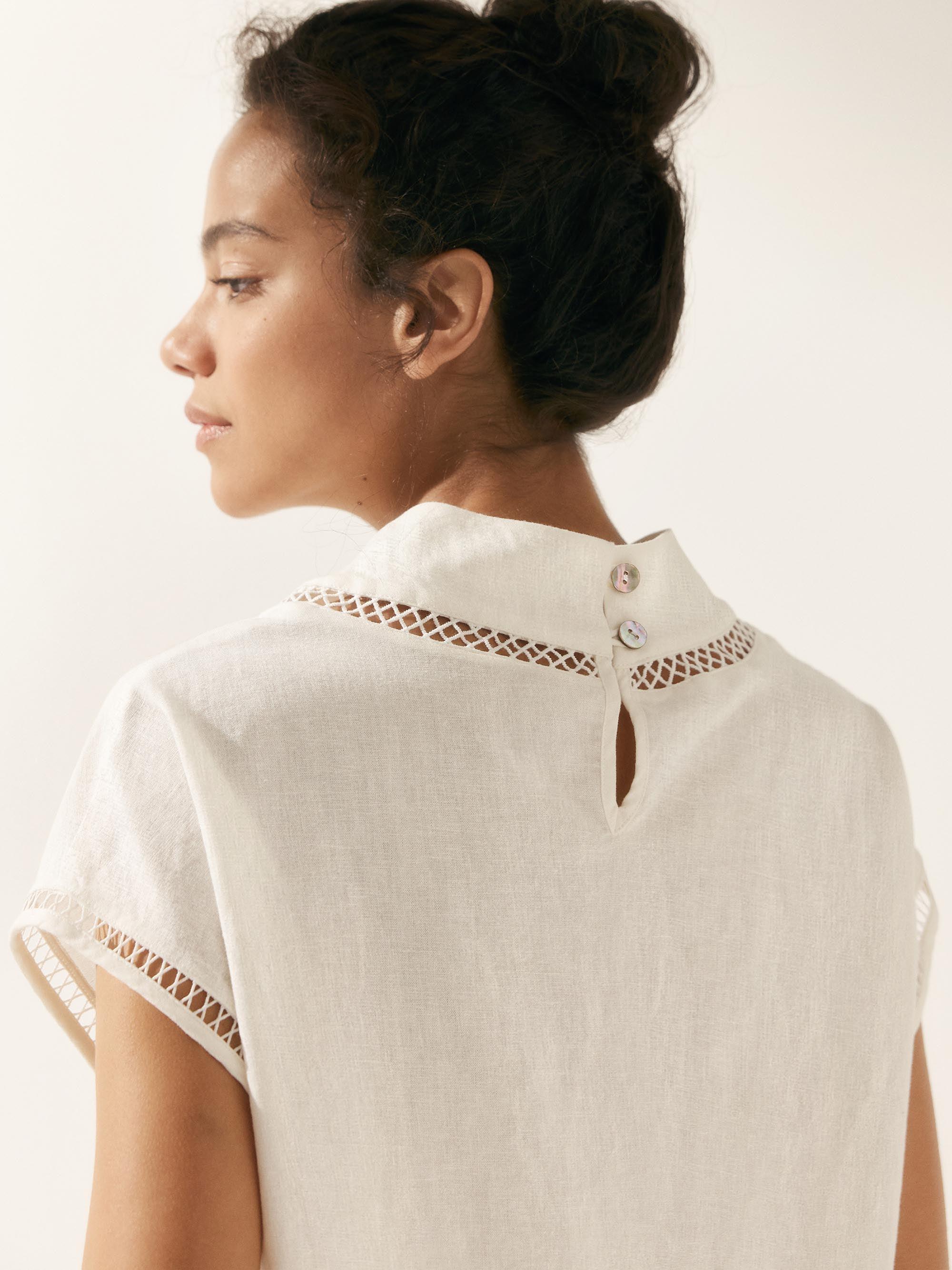 Linen Cutout Turtleneck Top QUINN - Image 7